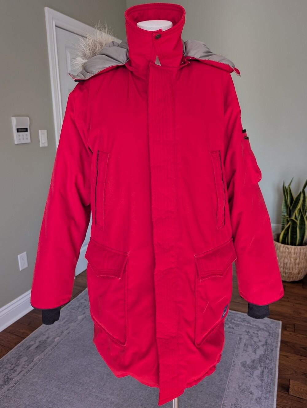 Vintage Snow Goose Red Parka Metro Canada Goose Heritage Duck Down Fox Fur L